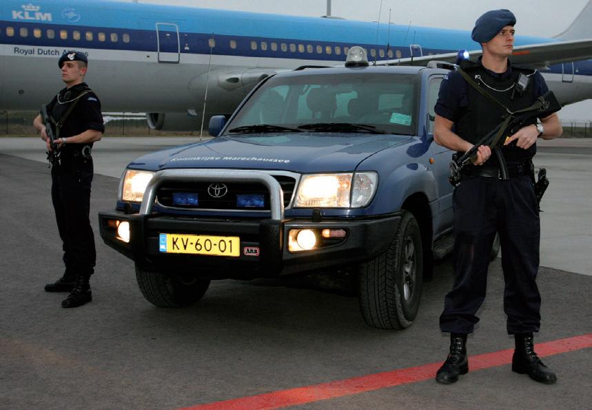 Sepura zapewnia nowoczesne rozwiązania radiokomunikacyjne holenderskiej Królewskiej Żandarmerii Wojskowej