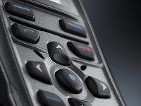 CASSIDIAN wspiera pracowników terenowych swoim nowym modelem radiotelefonu TETRA THR9+