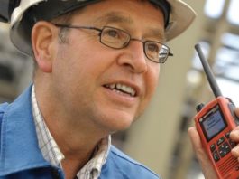 Holenderskie przedsiębiorstwo petrochemiczne korzysta z radiotelefonów TETRA