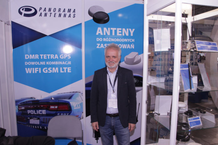 Mariusz-Kosinski-Panorama-Antennas-przedstawiciel-Polska